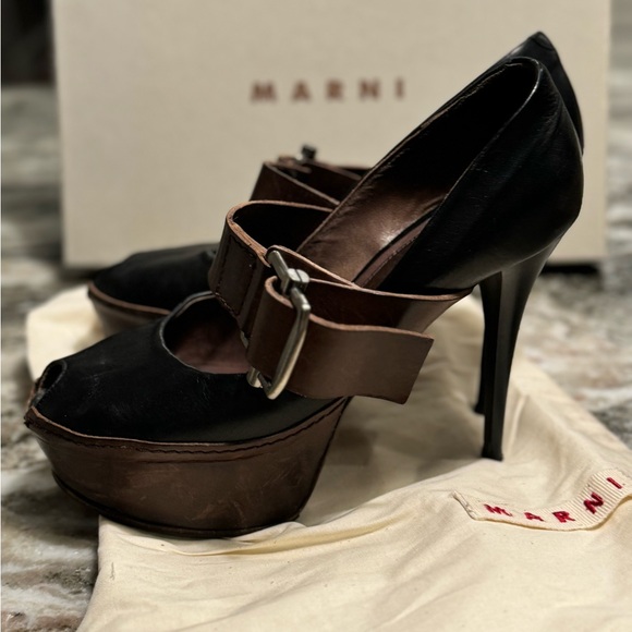 🔥Marni Scarpa platform‎ pump with box - brown & black from Neiman Marcus🔥 - Picture 3 of 10